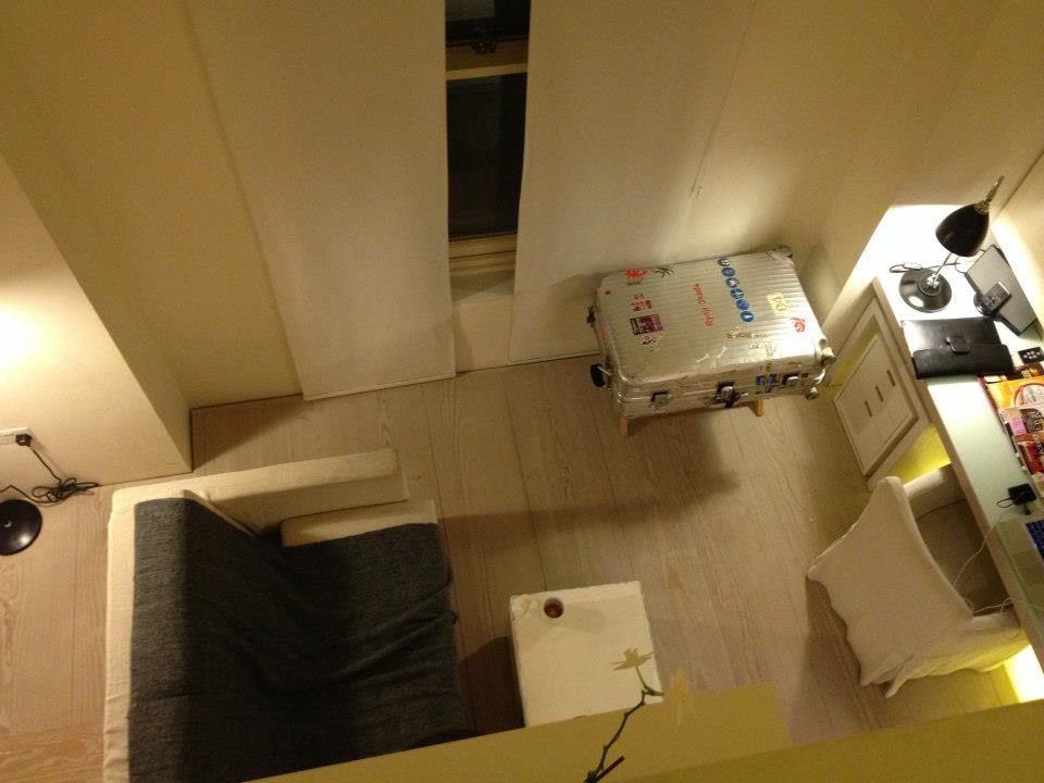 317969_516523438368375_2038307816_n