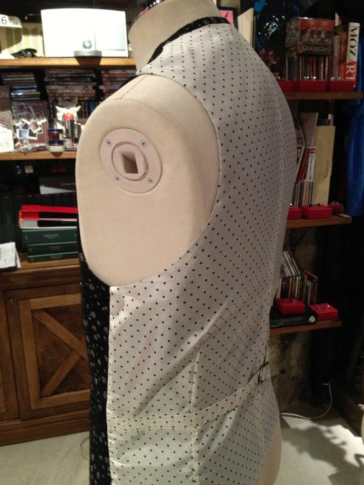 533735_521587047861542_2120943069_n