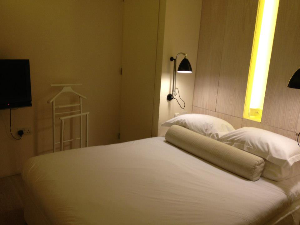 734154_516523425035043_991620066_n